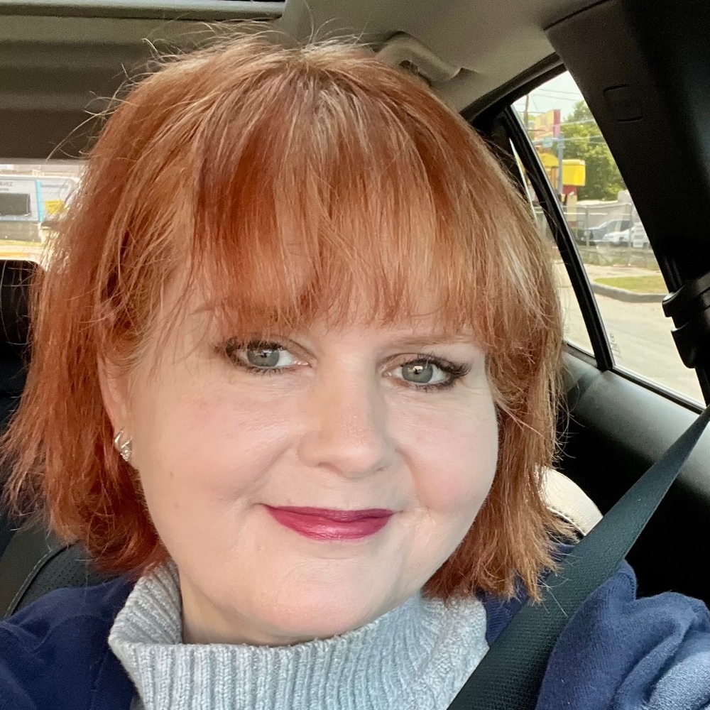 Meet your Posher, Julie